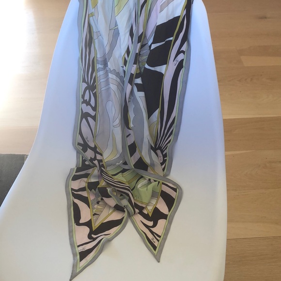 Emilio Pucci silk scarf - Picture 1 of 5
